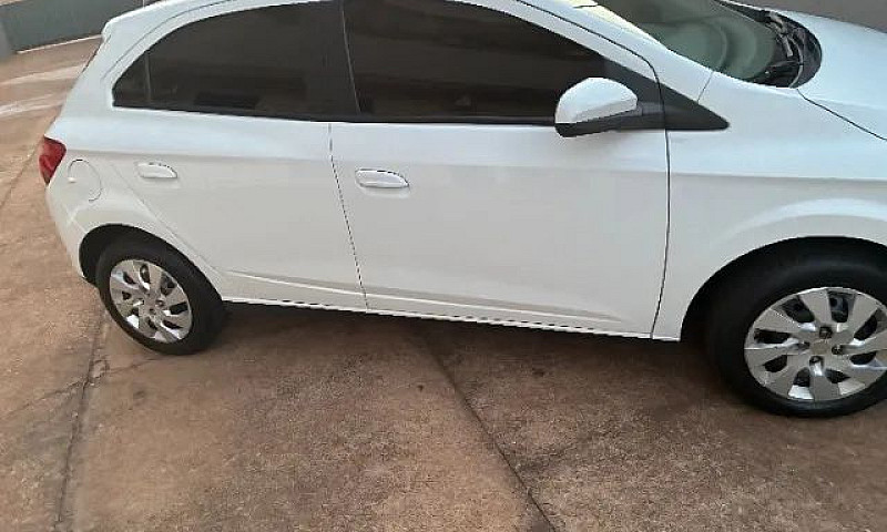 Chevrolet Onix Hatch...