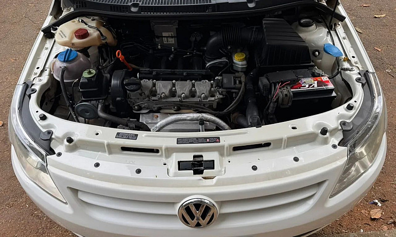 Volkswagen Voyage Co...