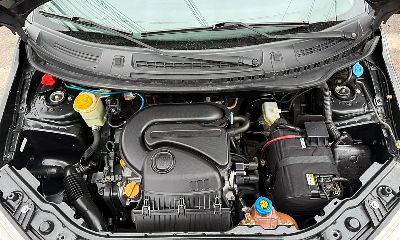Fiat Uno Vivace Cele...