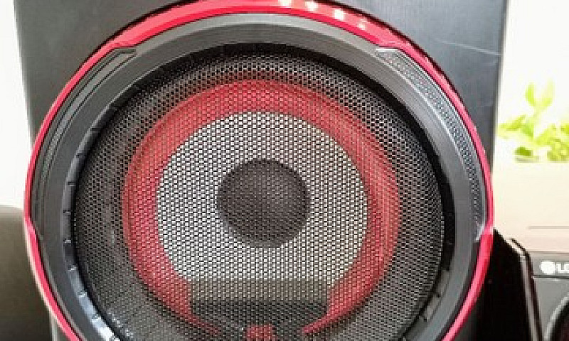 Lg Xboom 1800W Rms...