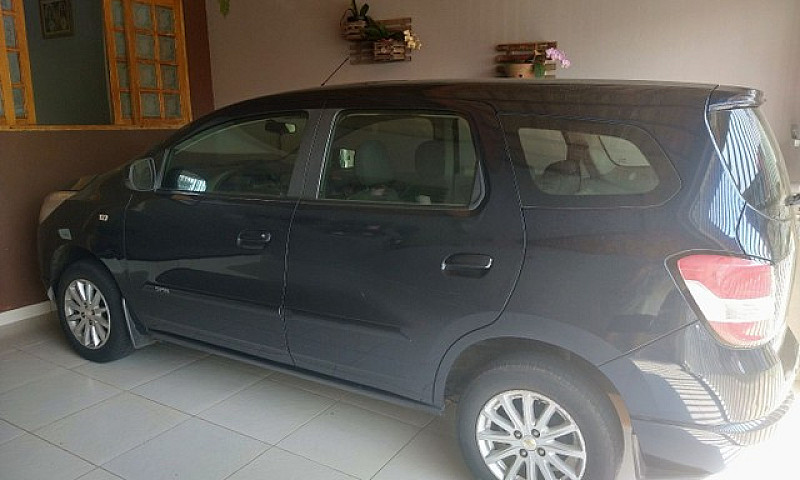 Chevrolet Spin Lt 1....