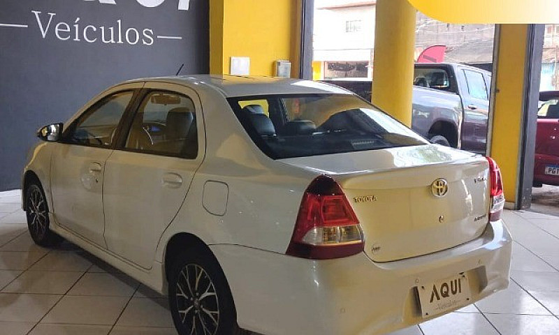 Toyota Etios Platinu...