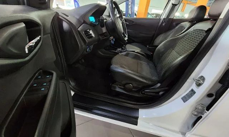 Chevrolet Onix Ltz 1...