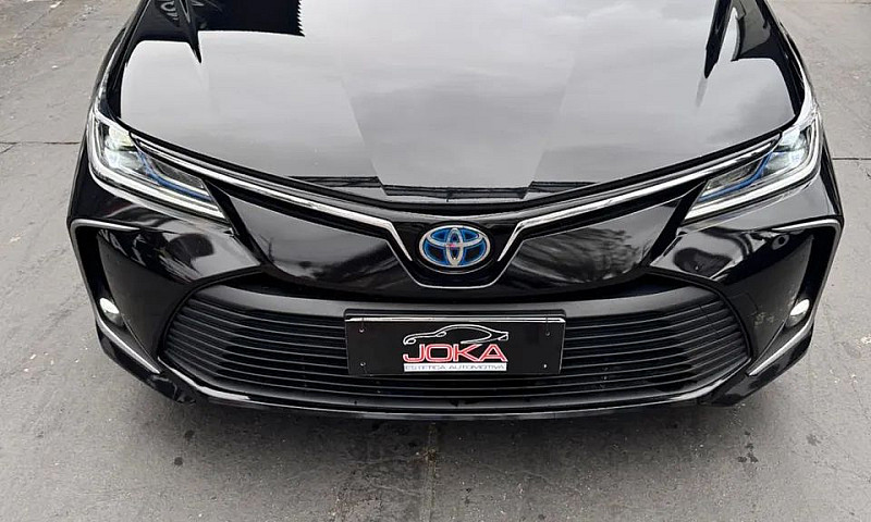 Toyota Corolla Altis...