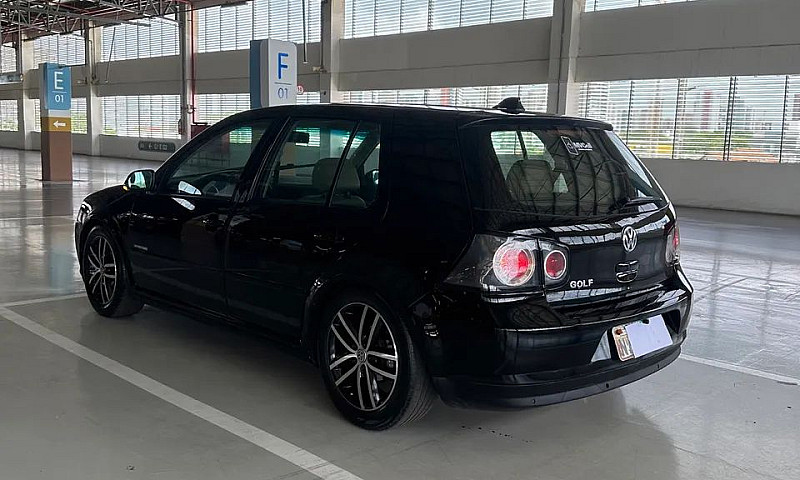 Volkswagen Golf 1.6 ...