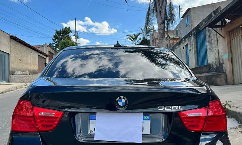 Bmw 320I A 2010...