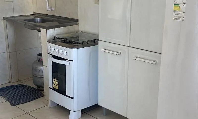 Aluga-Se Kitnet Em R...