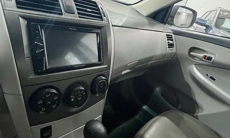 Toyota Corolla Gli 1...