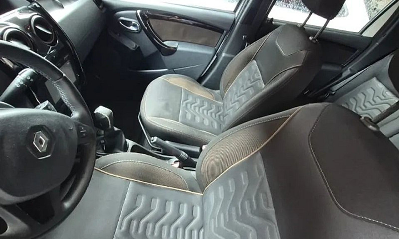 Renault Duster Dynam...