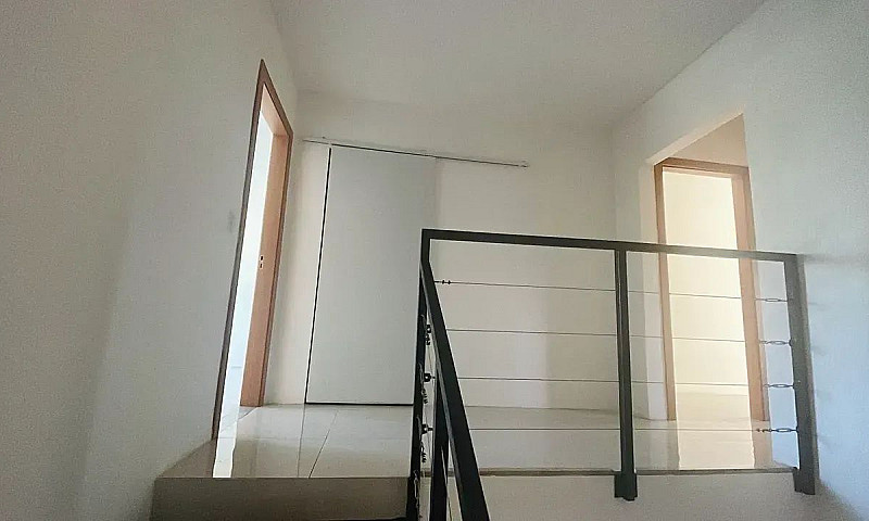 Casa À Venda No Cond...