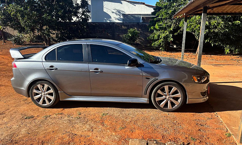 Mitsubishi Lancer 2....