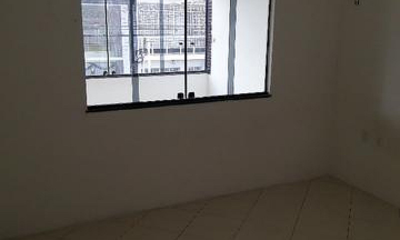 Aluga-Se Apartamento...