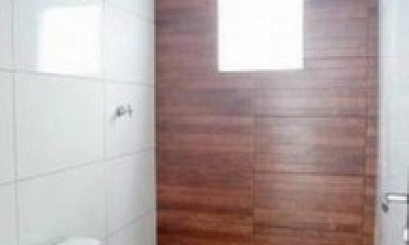 Oferta De Casa Com 2...
