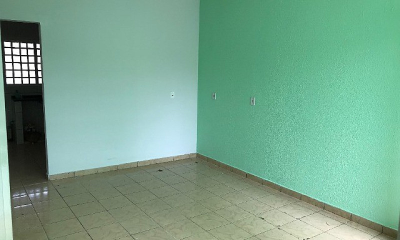 Casa No Setor Ponta ...