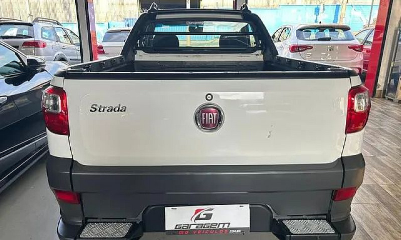 Fiat Strada Hd Wk Cc...