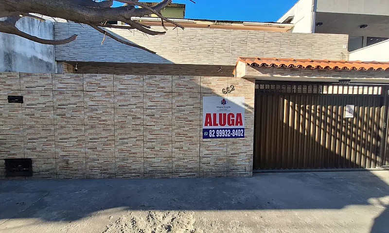 Alugo Casa Na Amélia...