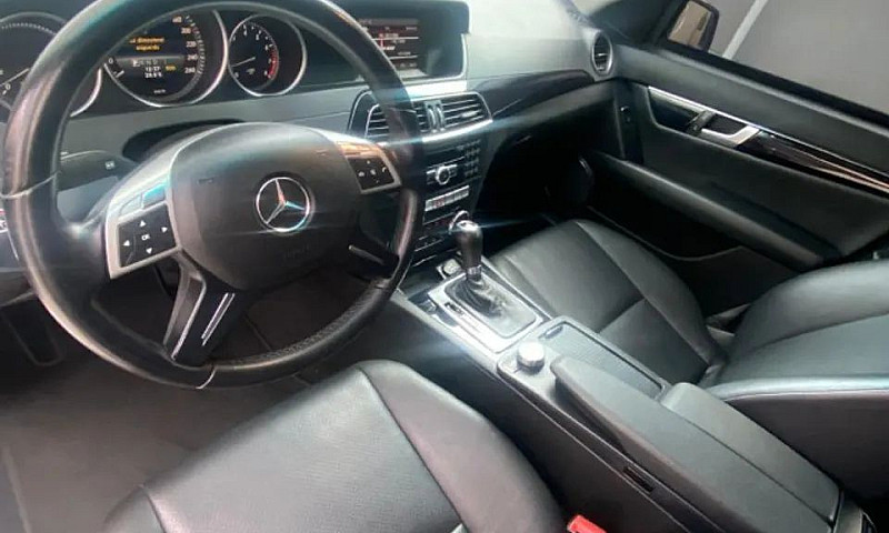Mercedes-Benz C-180 ...