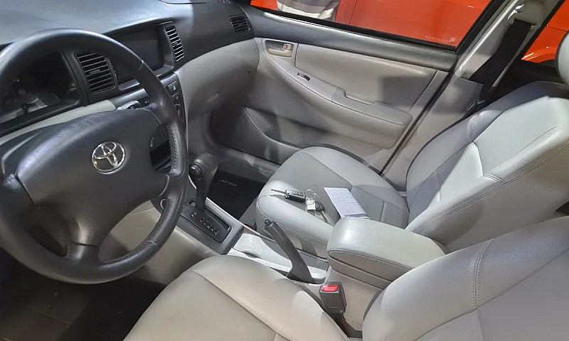 Toyota Corolla Field...