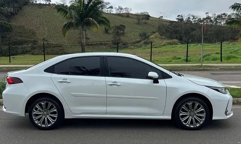 Toyota Corolla Xei 2...