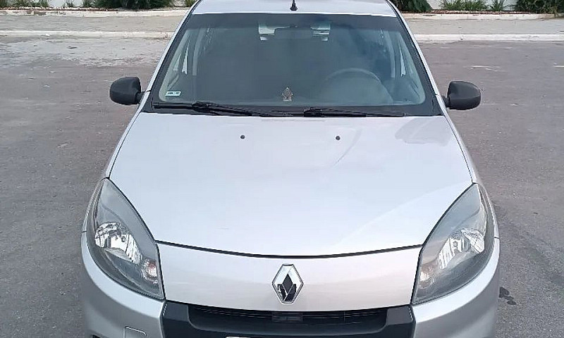 Renault Sandero Auth...