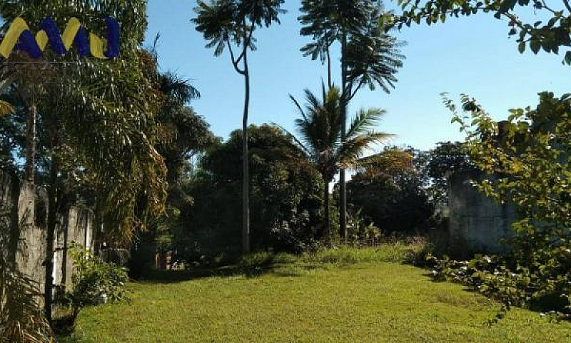 Casa Residencial À V...