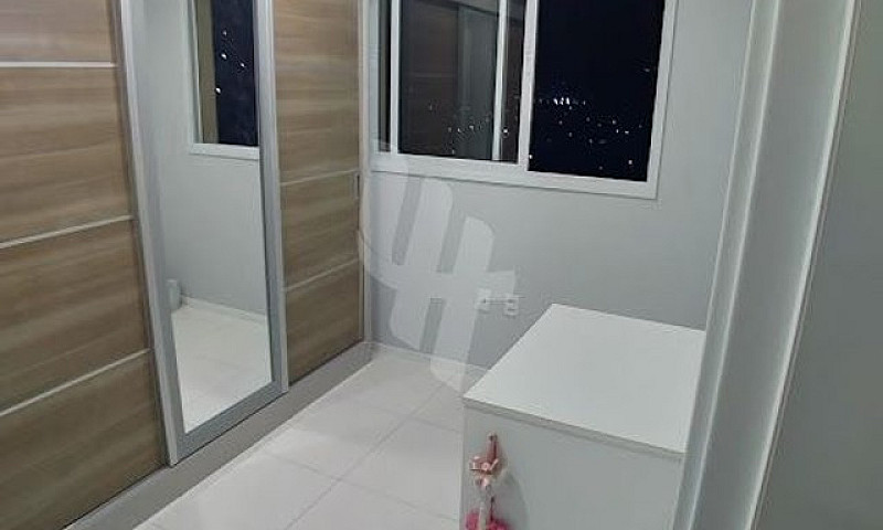 Apartamento Com Suít...