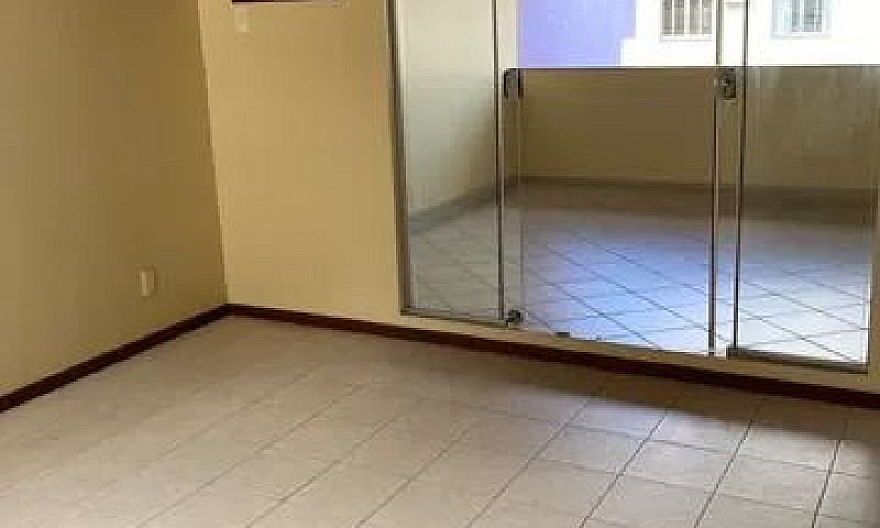 Alugo Amplo Apartame...