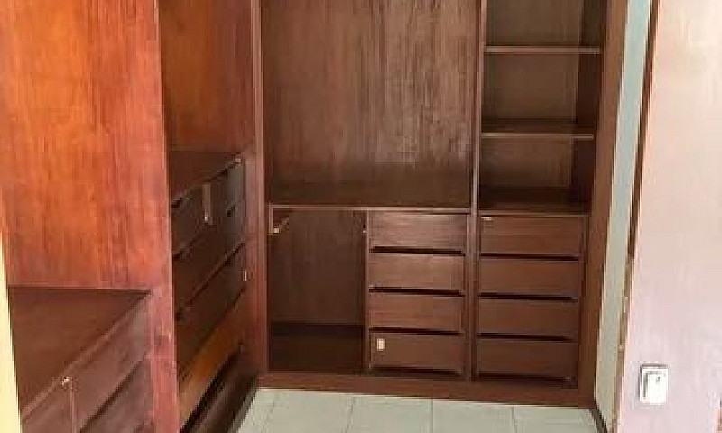 Alugo Amplo Apartame...