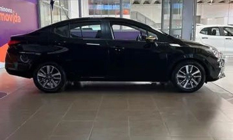 Nissan Versa Advance...