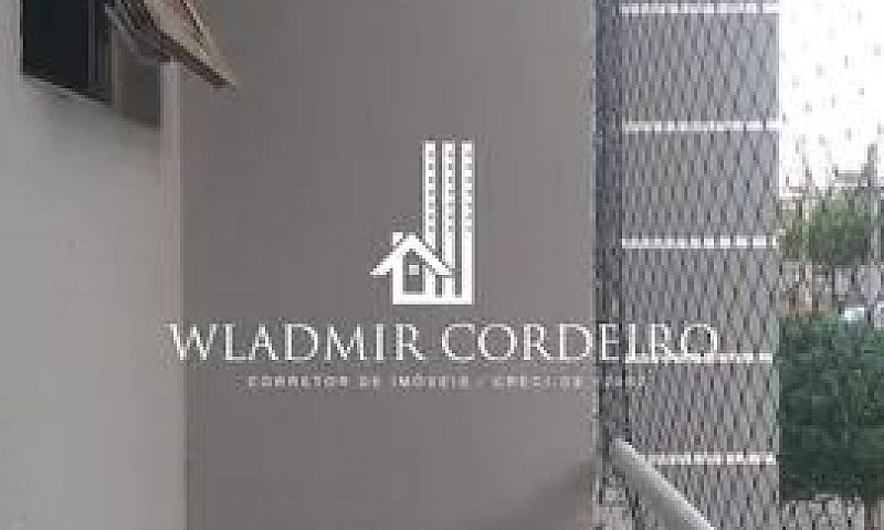 Apartamento 1º Andar...