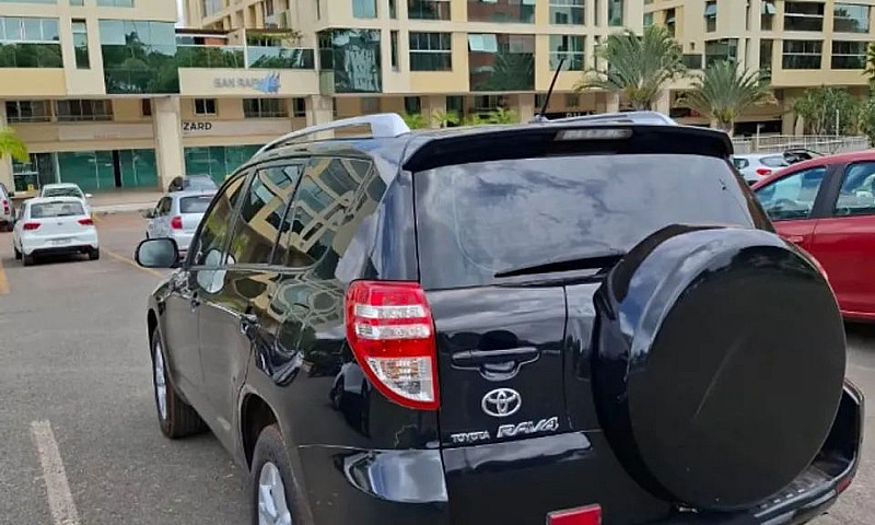 Toyota Rav4 2.4 4X2 ...