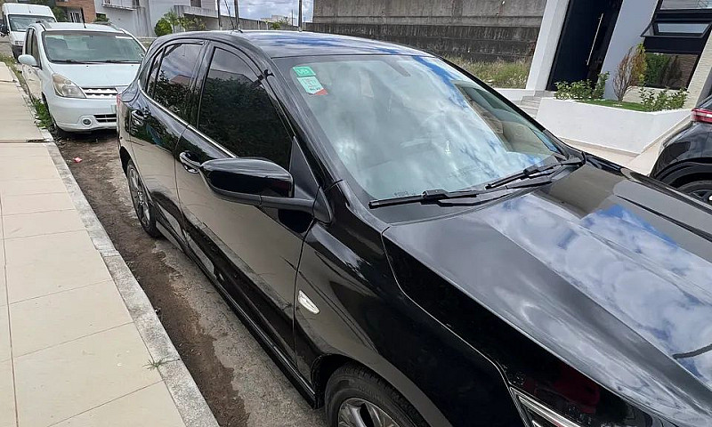 Chevrolet Onix Hatch...