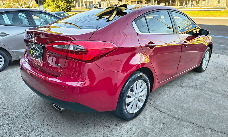 Kia Motors Cerato 1....