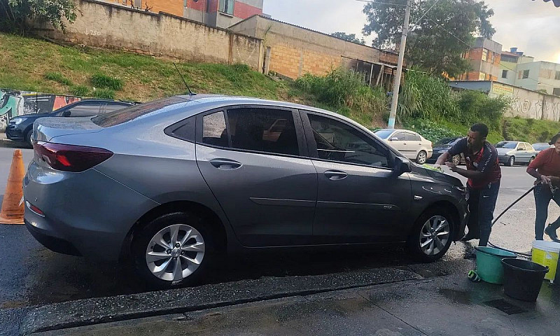 Chevrolet Onix Plus ...
