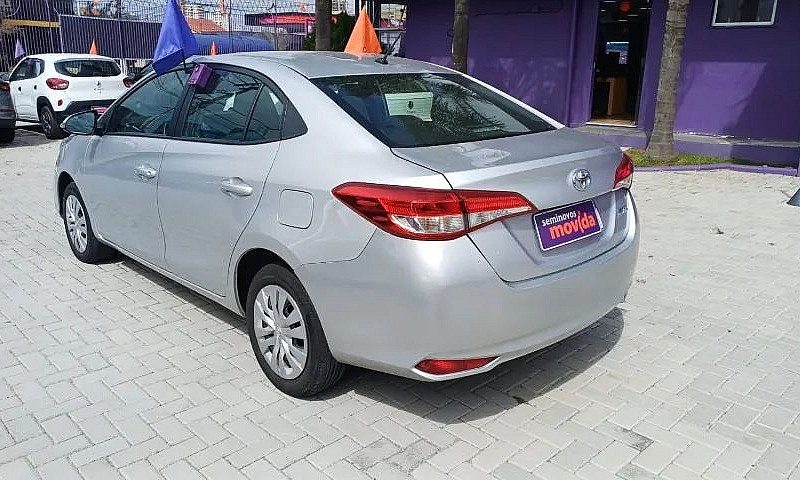 Toyota Yaris Xl Seda...