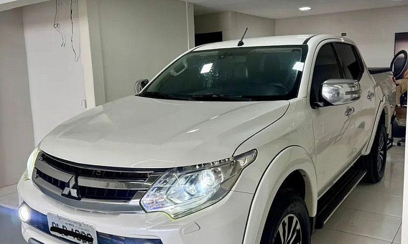Mitsubishi L200 Trit...