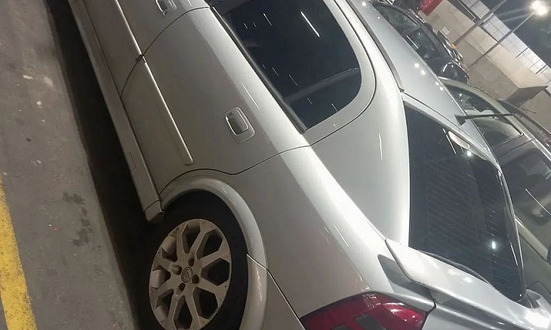 Chevrolet Astra Adva...