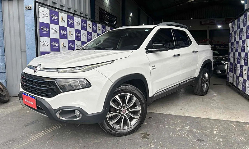 Fiat Toro Volcano 2....