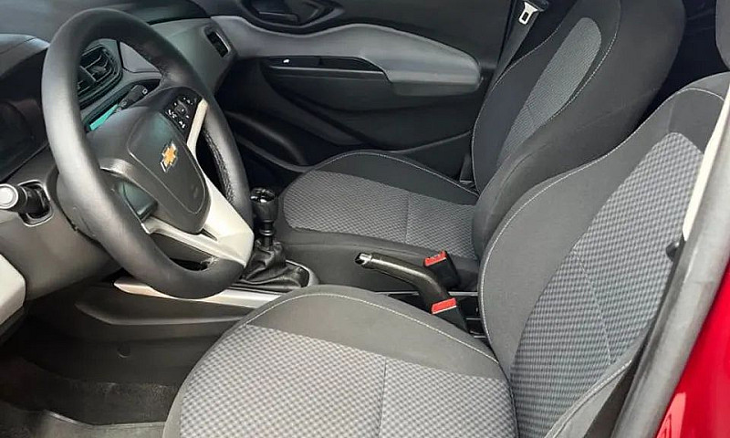 Chevrolet Onix Hatch...