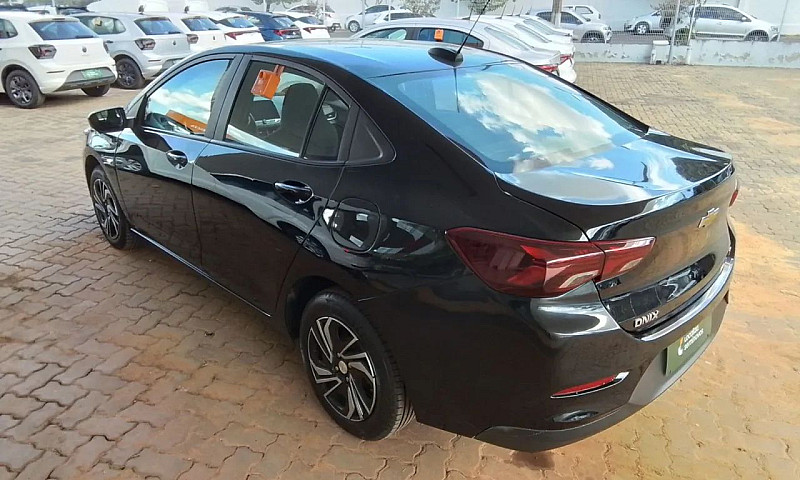 Chevrolet Onix Plus ...