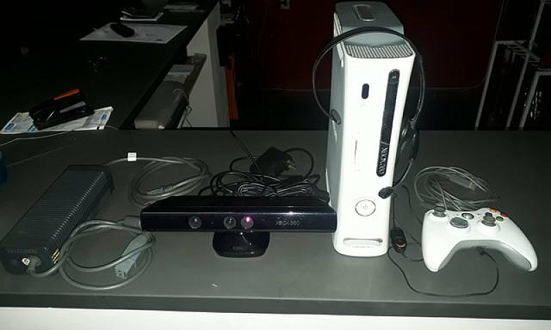 Vendo Xbox 360 + 1 C...