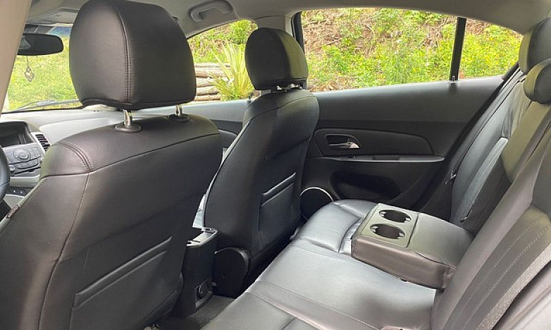 Cruze Sedan Lt 1.8 A...