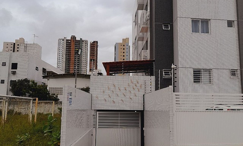 Apartamento No Bessa...