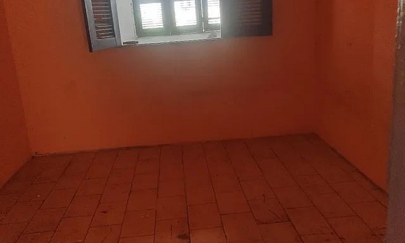 Alugo Casa João Xxii...