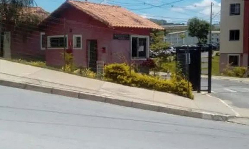 Aluga Se Apartamento...