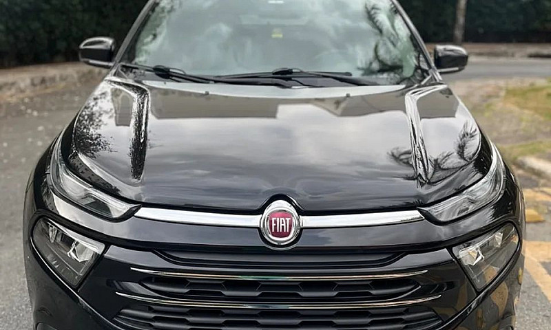 Fiat Toro Volcano 2....