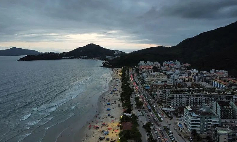 Casa Na Praia Grande...