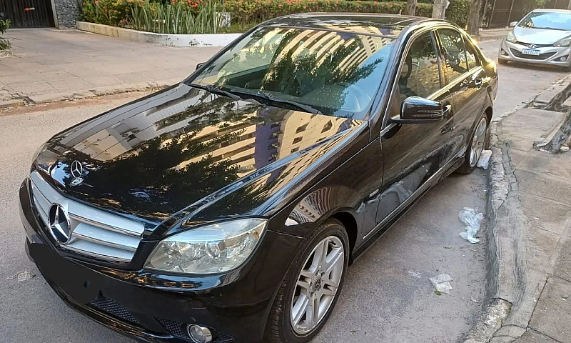 Mercedes-Benz C-200 ...
