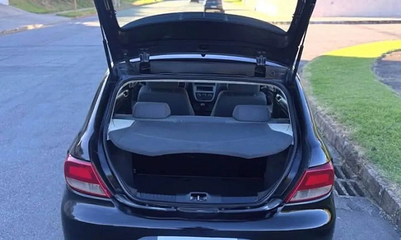 Volkswagen Gol Geraç...