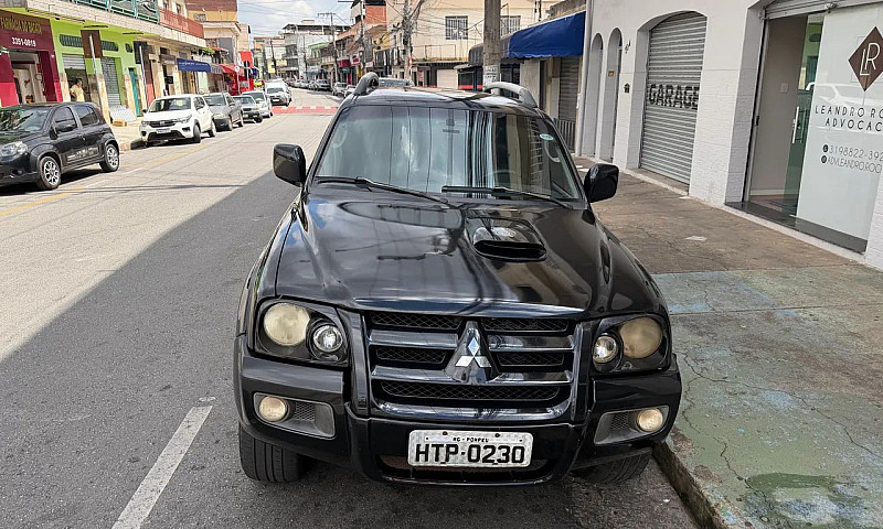Mitsubishi Pajero Sp...